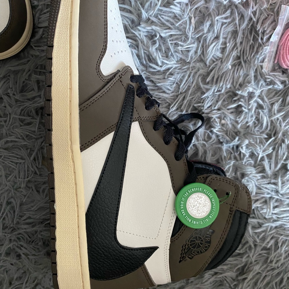Brand new Travis Scott Jordan 1’s